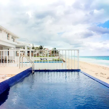 Brisas Beach Shore Villa - Heated Private Pool